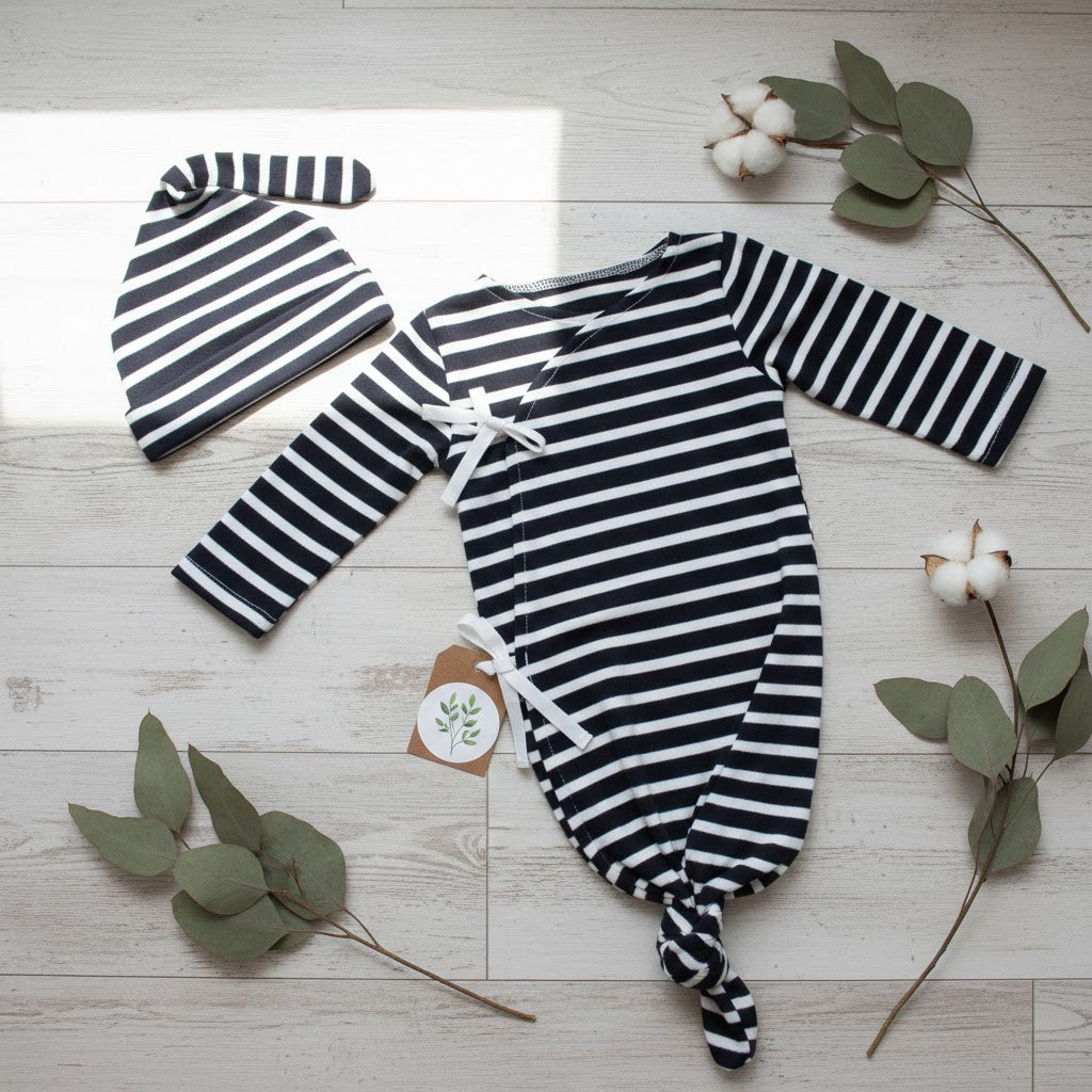 HIPZOO Organic Bamboo Stripe Newborn Gown Set β Ultra Soft Breathable Baby Sleepwear with Matching Hat