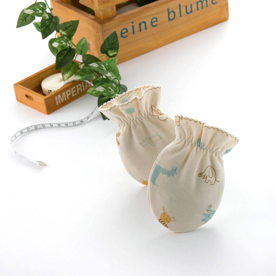 Hipzoo Organic Cotton Baby Mittens (OCS Certified) – Soft Newborn Anti-Scratch Gloves | Made in Korea