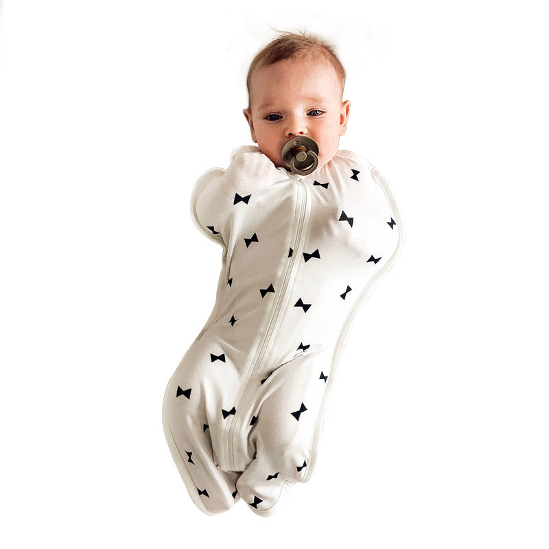 Hipzoo Eco-Friendly Bamboo/Cotton Zipper Swaddle - Ribbon Print