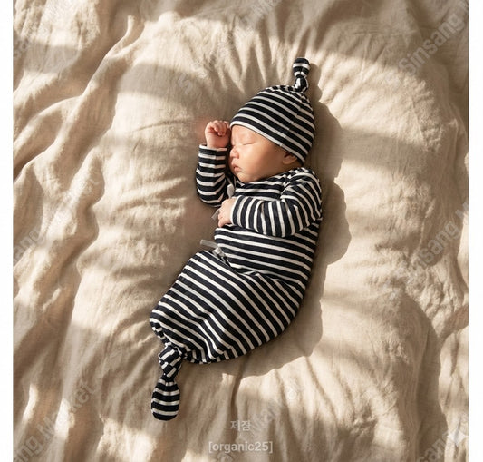 HIPZOO Organic Bamboo Stripe Newborn Gown Set – Ultra Soft Breathable Baby Sleepwear with Matching Hat